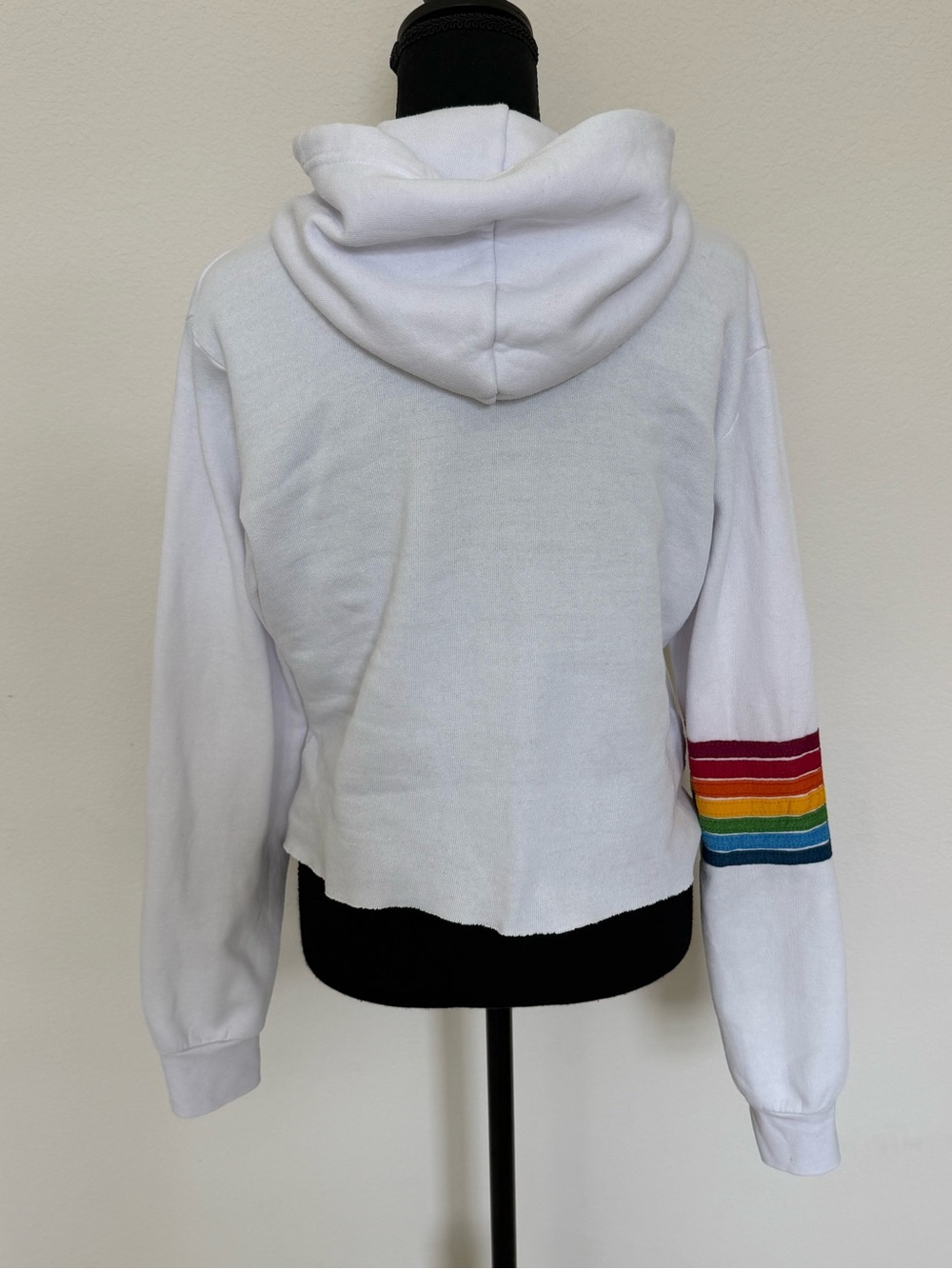 🌈Aviator Nation White Cropped Rainbow Stripe Pullover Hoodie Size Medium - Picture 5 of 8